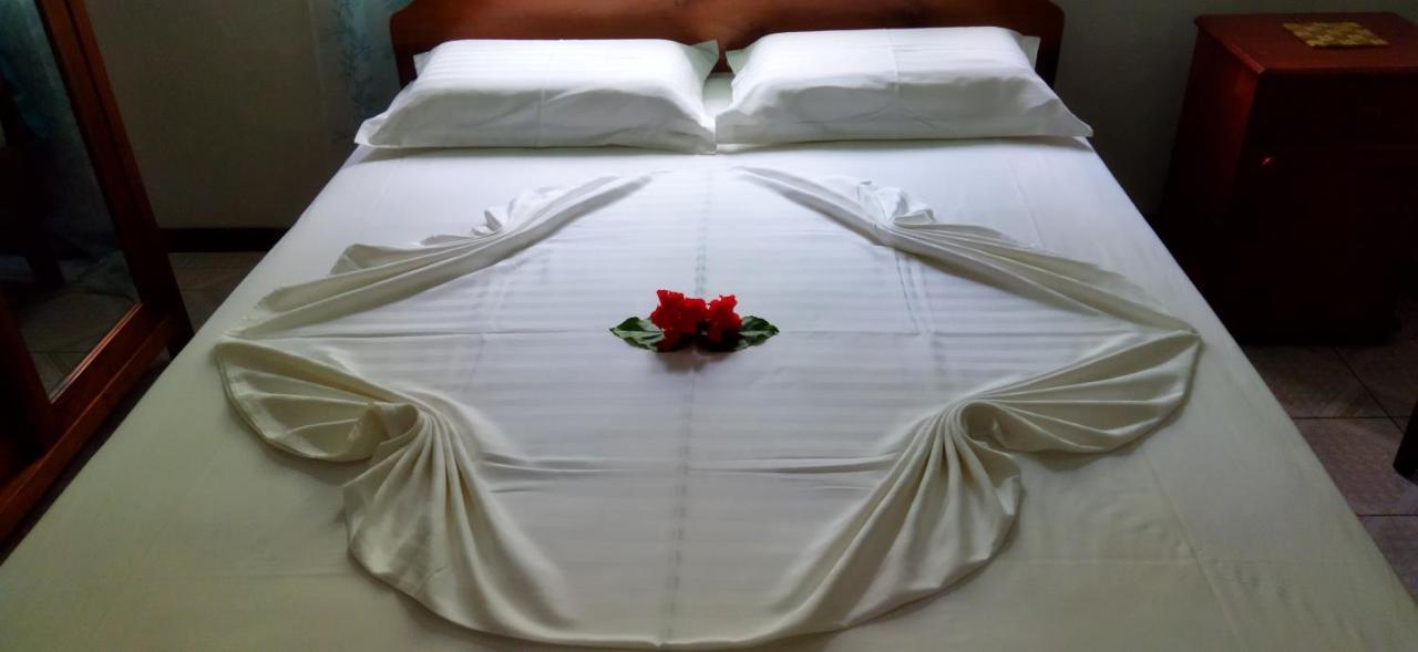 Dan Zoranz Self Catering Guest House La Digue Eksteriør bilde