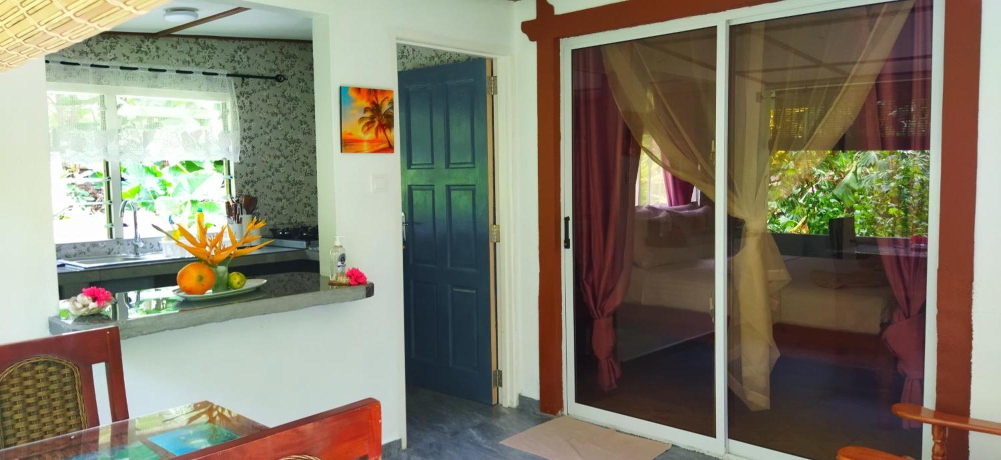 Dan Zoranz Self Catering Guest House La Digue Eksteriør bilde